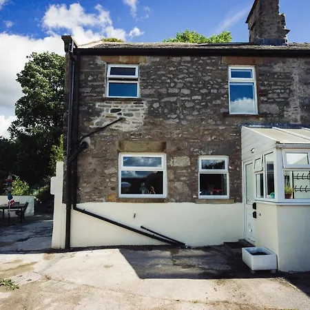 Our House Yorkshire, - Children And Doggy Friendly Holiday home *